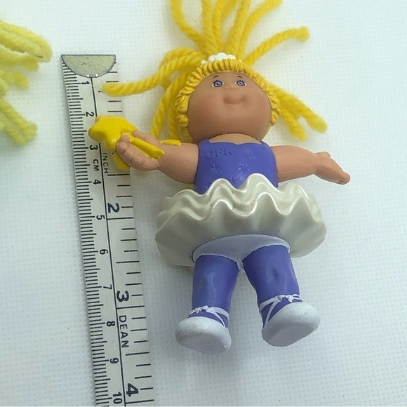 X2 Vintage 90s Cabbage Patch Dolls Figure Skater & Ballerina Mini Toys 3.5” - Picture 5 of 5